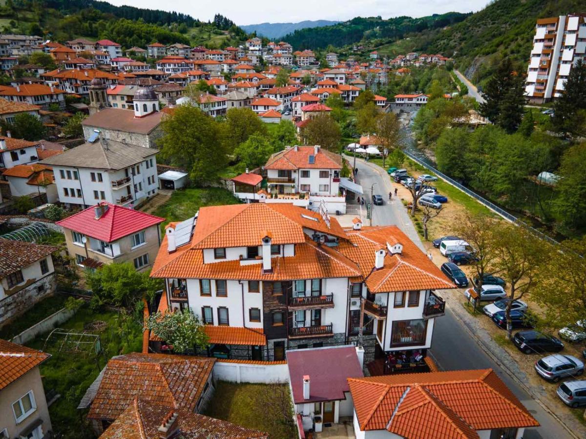 Семеен Хотел Златоград Bagian luar foto